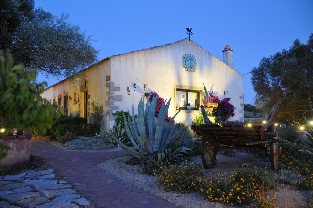 La Mesenda Rooms & Apartments Arzachena Buitenkant foto